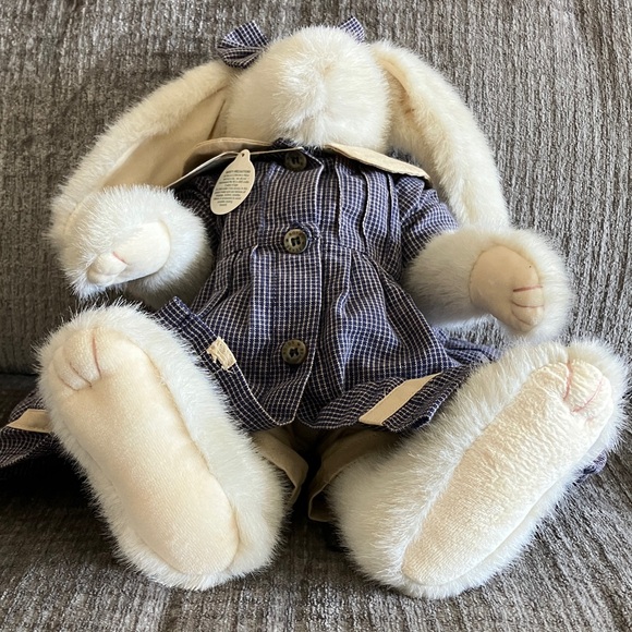 REGENA HARESFORD
THE ARCHIVE COLLECTION 
BOYDS BEARS BUNNY - Picture 9 of 10